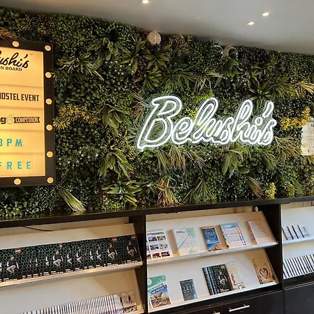 אכסניה St Christopher's - Canal