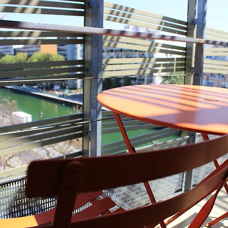 St Christopher's - Canal