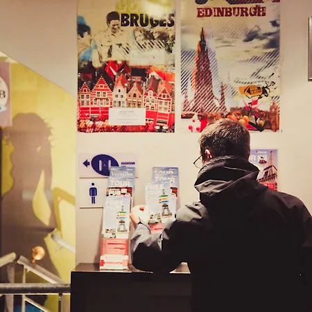 St Christopher's - Canal *