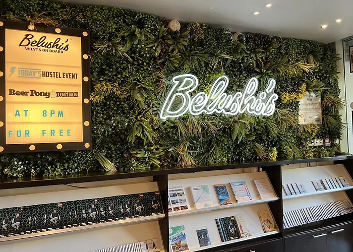 Hostal St Christopher's - Canal