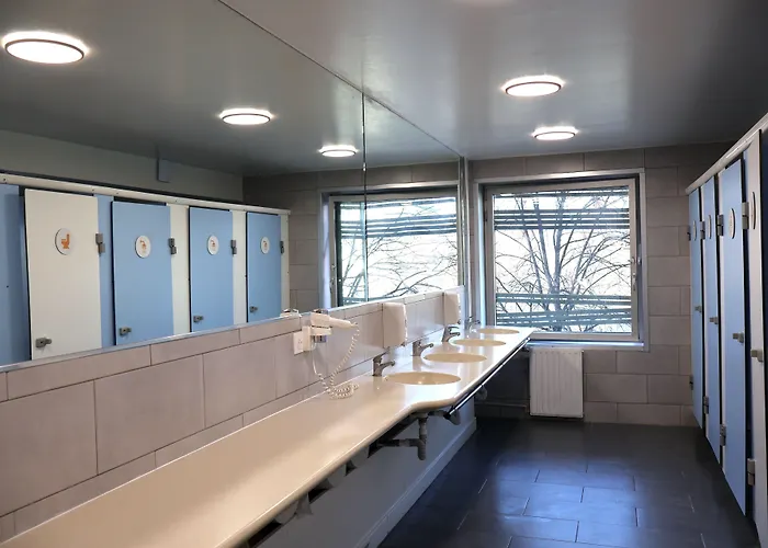 St Christopher's - Canal Hostal *