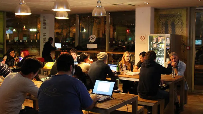 St Christopher's - Canal *