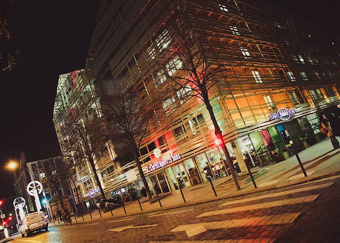 St Christopher's - Canal * París