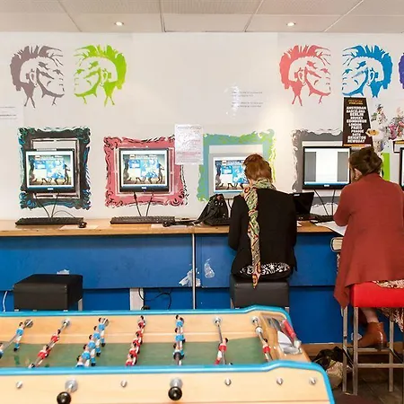 St Christopher's - Canal Hostel *