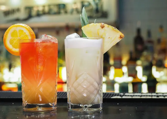 St Christopher's - Canal *