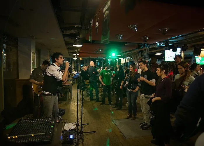 St Christopher's - Canal * Parigi