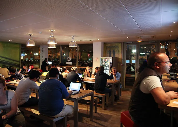 St Christopher's - Canal