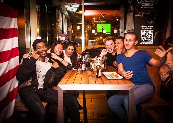 St Christopher's - Canal * Paris