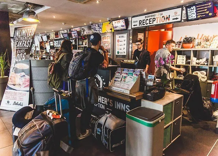 St Christopher's - Canal Parigi