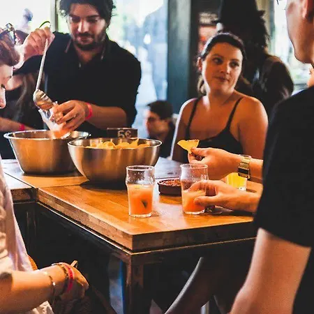 سانت كريستوفر - القنال بيت شباب *